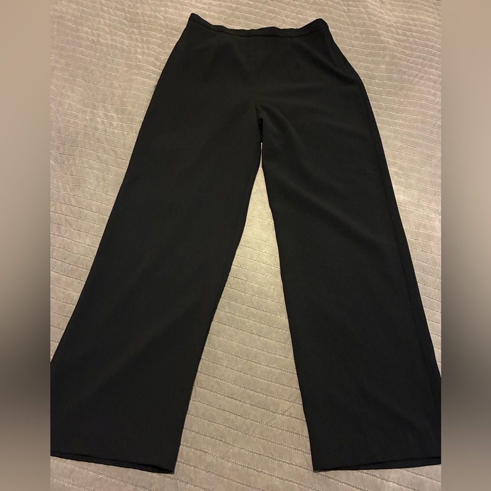Black Wide-Leg Stretch Pants
